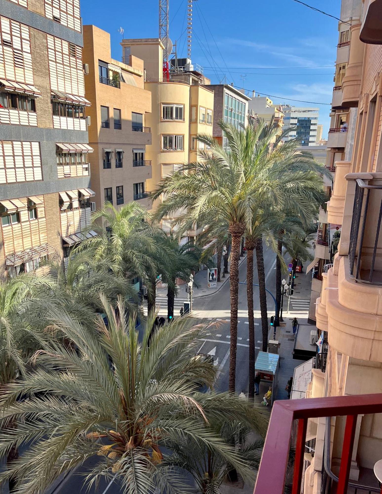 Alicante Central Market Living エクステリア 写真